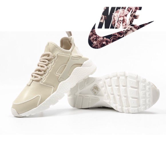‼️SOLD‼️ Nike Air Huarache Run Ultra Oatmeal shoes - Picture 3 of 7